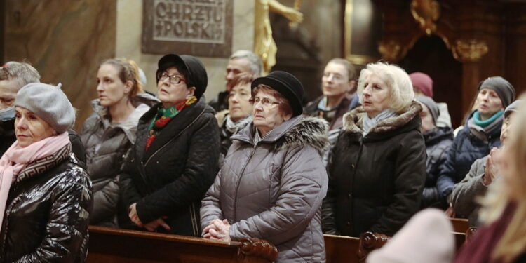 06.04.2023. Kielce. Katedra. Msza Wieczerzy Pańskiej / Fot. Wiktor Taszłow – Radio Kielce