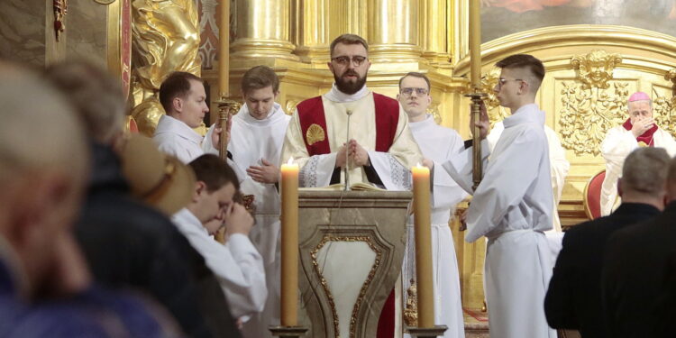 06.04.2023. Kielce. Katedra. Msza Wieczerzy Pańskiej / Fot. Wiktor Taszłow – Radio Kielce