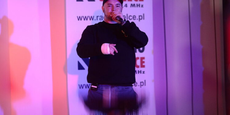 14.04.2023. Radio Kielce. Koncert Jotu Fabek Szuszul i Przyjaciele / Fot. Wiktor Taszłow – Radio Kielce