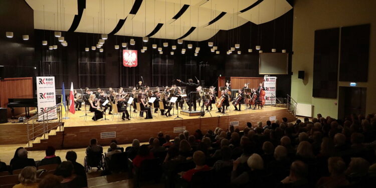 15.04.2023. Kielce. Koncert „Z Klasyką przez Polskę” w Zespole Państwowych Szkół Muzycznych w Kielcach / Fot. Wiktor Taszłow - Radio Kielce