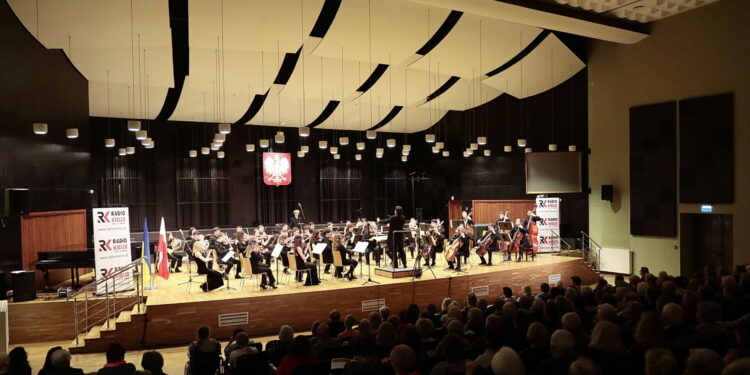 15.04.2023. Kielce. Koncert „Z Klasyką przez Polskę” w Zespole Państwowych Szkół Muzycznych w Kielcach / Fot. Wiktor Taszłow - Radio Kielce