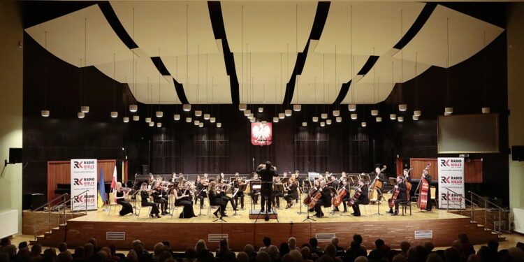 15.04.2023. Kielce. Koncert „Z Klasyką przez Polskę” w Zespole Państwowych Szkół Muzycznych w Kielcach / Fot. Wiktor Taszłow - Radio Kielce