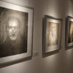 Kielce. Galeria Współczesnej Sztuki Sacrum „Dom Praczki”. Ekspozycja „Sprawdzam. „Cóż to jest prawda?”. / Fot. Jarosław Kubalski - Radio Kielce