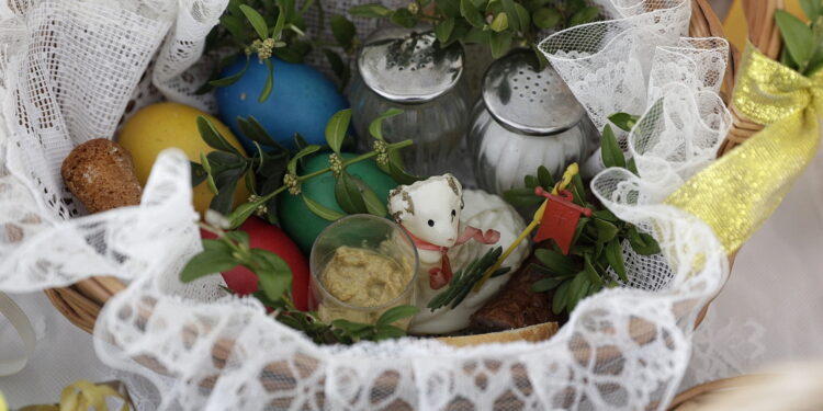 Tajemnica wielkanocnego koszyczka