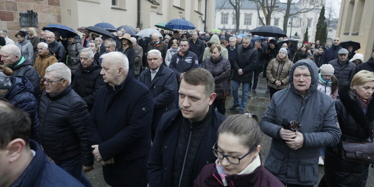 09.04.2023. Kielce. Katedra. Rezurekcja / Fot. Jarosław Kubalski - Radio Kielce