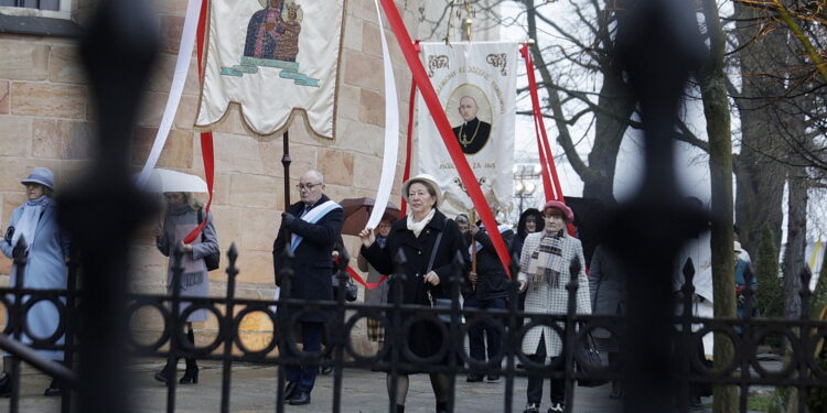 09.04.2023. Kielce. Katedra. Rezurekcja / Fot. Jarosław Kubalski - Radio Kielce