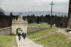 09.04.2023. Święty Krzyż / Fot. Jarosław Kubalski - Radio Kielce