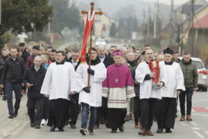 Emaus nie tylko w Krakowie. Procesja również w Sukowie koło Kielc