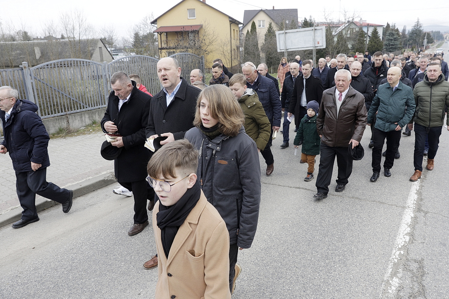 Biskup Marian Florczyk przywitał pielgrzymów Emaus