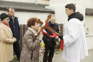 10.04.2023. Suków. Procesja Emaus / Fot. Jarosław Kubalski – Radio Kielce