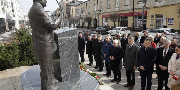 10.04.2023. Kielce. Uroczystości w 13. rocznicę katastrofy smoleńskiej / Fot. Jarosław Kubalski - Radio Kielce