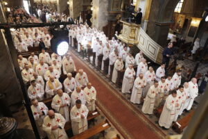 22.04.2023 Kielce. Katedra. Msza z okazji 25 lat sakry biskupa Mariana Florczyka / Fot. Jarosław Kubalski - Radio Kielce