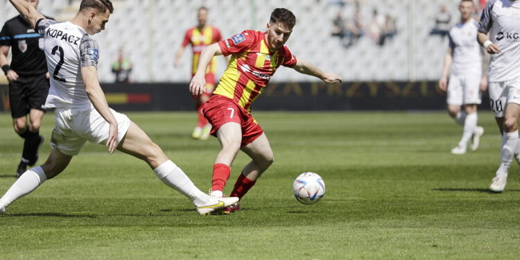 23.04.2023. Kielce. Mecz Korona Kielce - Zagłębie Lubin. / Fot. Jarosław Kubalski - Radio Kielce