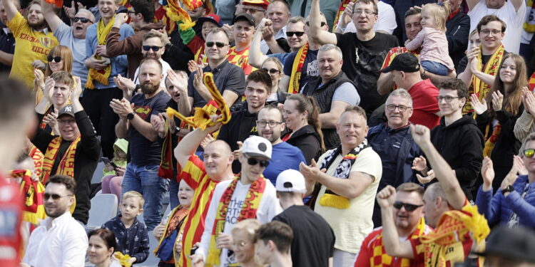 23.04.2023. Kielce. Mecz Korona Kielce - Zagłębie Lubin. / Fot. Jarosław Kubalski - Radio Kielce