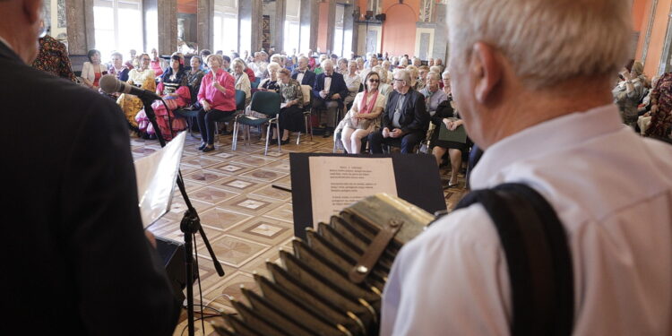 Sztuka nie zna granic wiekowych. Kolejny Senior Show w Kielcach