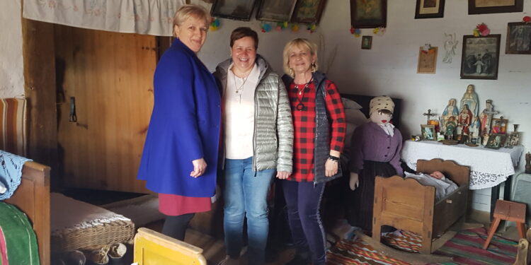 Śwarne Kakonianki zapraszają do wiejskiej chałupy w Kakoninie - Radio Kielce