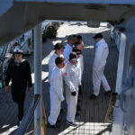 29.05.2023. Gdynia. Pożegnanie żaglowca „Dar Młodzieży” przy nabrzeżu Pomorskim w Gdyni. Statek wychodzi w niemal półroczny rejs, podczas którego pokona około 12 500 mil morskich. Weźmie m.in. udział w regatach The Tall Ships Races i przejdzie równik upamiętniając w ten sposób 100-lecie przekroczenia najdłuższego równoleżnika przez pierwszy statek pod polską banderą – żaglowiec „Lwów” / Fot. PAP - Adam Warżawa