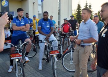 Mistrzowie Polski tym razem rekreacyjnie na rowerach