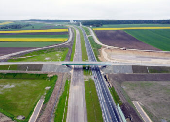 Budowa odcinka trasy S7 Moczydło – Miechów / źródło GDDKiA (s7moczydlo-miechow.pl)