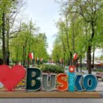 Busko-Zdrój. Miasto i tężnia w barwach narodowych. / Fot. UMiG Busko