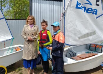 Klub żeglarski z Cedzyny ma nowe łodzie