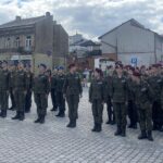 12.05.2023. Opatów. Ślubowanie uczniów klas mundurowych / Fot. Grażyna Szlęzak - Radio Kielce