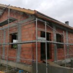 18.05.2023. Szczekarzów. Budowa świetlicy wiejskiej / Fot. Marta Gaja-Kruk - Radio Kielce