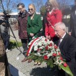01.05.2023. Starachowice, Dzień Ludzi Pracy. Na zdjęciu (od lewej): radny Dariusz Nowak, radna Agnieszka Kuś, Anna Rosińska - kierownik OHP w Starachowicach, poseł Krzysztof Lipiec/ Fot. Anna Głąb - Radio Kielce