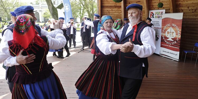 W Busku-Zdroju rozpoczynają się 49. Buskie Spotkania z Folklorem