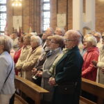01.05.2023. Kielce. Uroczystości Międzynarodowego Dnia Solidarności Ludzi Pracy. Msza św. w kościele św. Józefa Robotnika / Fot. Wiktor Taszłow - Radio Kielce