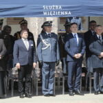 05.05.2023. Kielce. Uroczystość nadania sztandaru dla Aresztu Śledczego w Kielcach. Na zdjęciu (od lewej): biskup Jan Piotrowski, Mariusz Gosek – poseł, gen. Jacek Kitliński - dyrektor generalny służby więziennej, Zbigniew Ziobro – minister sprawiedliwości, Zbigniew Koniusz – wojewoda świętokrzyski/ Fot. Wiktor Taszłow - Radio Kielce