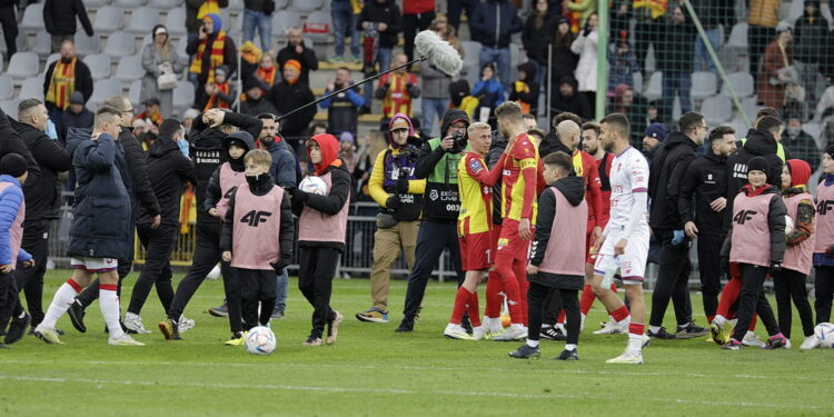 07.05.2023. Kielce. Mecz Korona Kielce - Raków Częstochowa. / Fot. Jarosław Kubalski - Radio Kielce