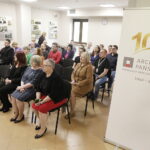 15.05.2023 Kielce. Archiwum Państwowe. Wiceminister spraw zagranicznych spotkał się z pracownikami z okazji 100 - lecia instytucji