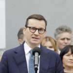 20.05.2023. Skalbmierz. Premier Mateusz Morawiecki z wizytą w domu seniora. Na zdjęciu Mateusz Morawiecki. / Fot. Jarosław Kubalski - Radio Kielce