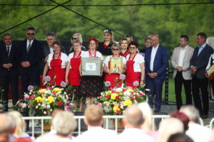 28.05.2023. Tokarnia. Świętokrzyski Jarmark Agroturystyczny / Fot. Wiktor Taszłow - Radio Kielce