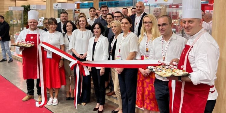 Polska kuchnia na targach Food & Hotel Asia 2023 w Singapurze - Radio Kielce