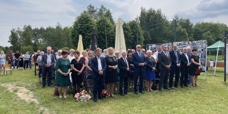 17.06.2023. Wola Szczygiełkowa. Jubileusz 100-lecia szkoły / Fot. Anna Głąb – Radio Kielce