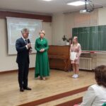 16.06.2023. Kielce. Dzień otwarty w Specjalnym Ośrodku Szkolno-Wychowawczym dla Dzieci i Młodzieży. Na zdjęciu (przemawia): senator Krzysztof Słoń / Fot. Specjalny Ośrodek Szkolno-Wychowawczy dla Dzieci i Młodzieży