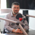 12.06.2023. Kielce. Studio Polityczne Radio Kielce. Na zdjęciu: Michał Godowski - PSL KP / Fot. Wiktor Taszłow - Radio Kielce