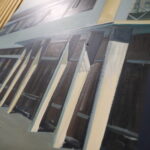 13.06.2023. Kielce. Galeria Okrąglak. Przygotowania do wystawy „Dom i ubranie” / Fot. Wiktor Taszłow - Radio Kielce