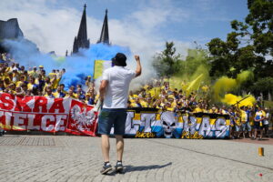 18.06.2023. Niemcy. Kolonia. Przemarsz kibiców Barlinka Industrii Kielce / Fot. Wiktor Taszłow - Radio Kielce