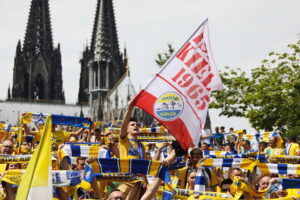 18.06.2023. Niemcy. Kolonia. Przemarsz kibiców Barlinka Industrii Kielce / Fot. Wiktor Taszłow - Radio Kielce