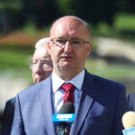 26.06.2023. Kielce. Konferencja Zjednoczonej Prawicy. Na zdjęciu: poseł Piotr Wawrzyk - wiceminister spraw zagranicznych / Fot. Wiktor Taszłow - Radio Kielce