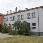 INTERWENCJA. Pusty budynek mógłby służyć dzieciom? - Radio Kielce 28.06.2023. Kielce. Interwencja. / Fot. Wiktor Taszłow - Radio Kielce