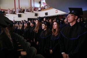 29.06.2023. Kielce. Studenci Collegium Medicum UJK odebrali dyplomy i złożyli przyrzeczenia lekarskie / Fot. Wiktor Taszłow - Radio Kielce