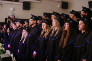 29.06.2023. Kielce. Studenci Collegium Medicum UJK odebrali dyplomy i złożyli przyrzeczenia lekarskie / Fot. Wiktor Taszłow - Radio Kielce