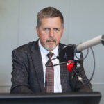 05.06.2023. Kielce. Studio Polityczne Radia Kielce. Na zdjęciu: Jarosław Karyś - PiS / Fot. Wiktor Taszłow - Radio Kielce