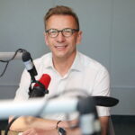 05.06.2023. Kielce. Studio Polityczne Radia Kielce. Na zdjęciu: Rafał Kasprzyk - Polska 2050 / Fot. Wiktor Taszłow - Radio Kielce