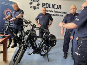 15.06.2023. Końskie. Elektryczne rowery dla policji / Fot. Magdalena Galas-Klusek - Radio Kielce