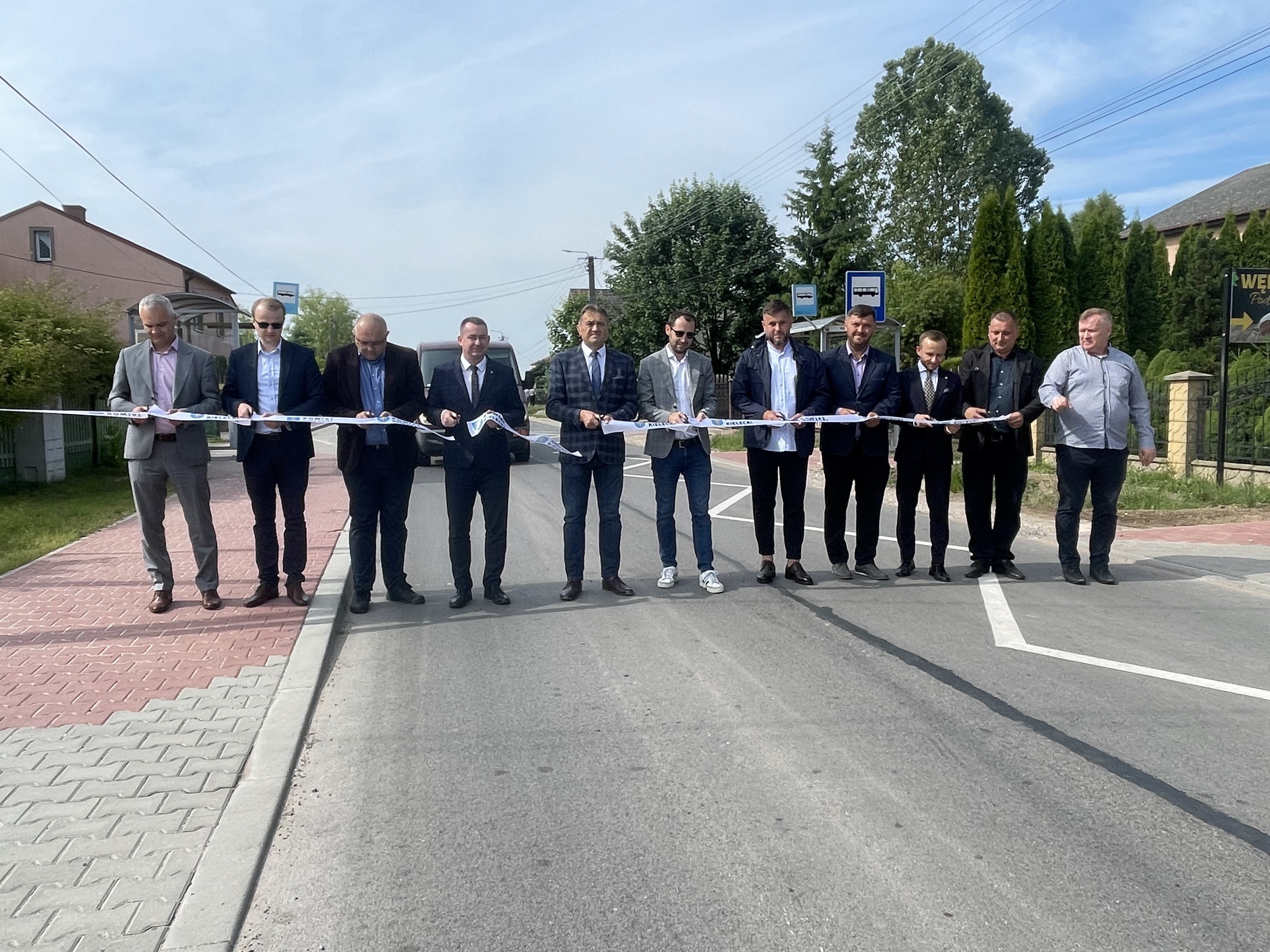 Droga łącząca dwie gminy zyskała nową jakość